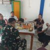 Babinsa Flamboyan Baru Sertu Maiko Muriyanto Dorong Kawasan Pantai Bebas Sampah dan Parkir Liar