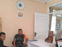 Koramil 01/PBU Perkuat Kedekatan dengan Warga, Sertu Ipal Gelar Komsos Bersama Perangkat Kelurahan Kampung Pondok