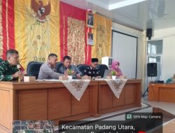 Babinsa Serka Jamarin Hadiri Meeting Bulanan Kecamatan, Dukung Penguatan Koperasi Merah Putih di Padang Utara