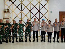 KAPOLDA SUMBAR LAKSANAKAN KUNJUNGAN SILATURAHMI KE KODAM XX/TUANKU IMAM BONJOL, PERKUAT SINERGI TNI–POLRI