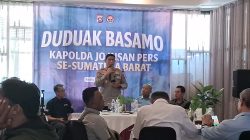 DUDUAK BASAMO KAPOLDA JO INSAN PERS SE-SUMBAR, Irjen Pol. Djati Wiyoto Abadhy Perkokoh Kepercayaan Publik Melalui Dialog Terbuka