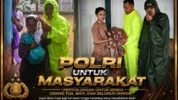 Hujan Deras Sejak Senin Pagi, Kapolsek Padang Selatan Turun Langsung Evakuasi Bayi, Orang Tua dan Warga