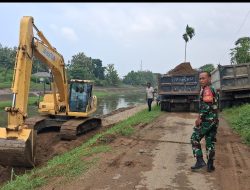 Pembersihan Sungai di Jirek Banda Bakali Ujung Tanah Lubeg Dikerjakan BWS Sumatera V, Serka Sufiyanto Hadir Pantau Wilayah